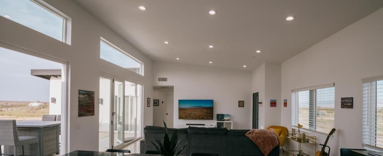 Coyote Tracks - A Modern Desert Experience Villa Joshua Tree Buitenkant foto