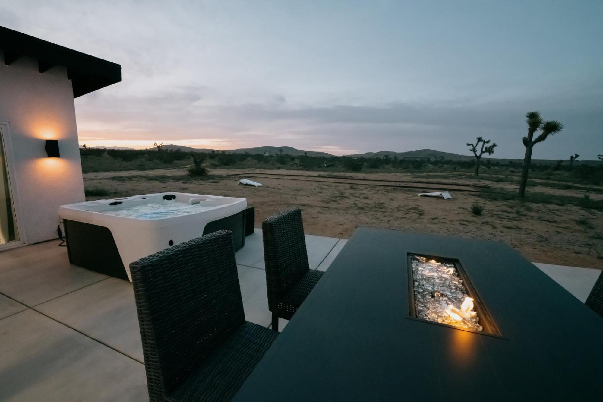 Coyote Tracks - A Modern Desert Experience Villa Joshua Tree Buitenkant foto